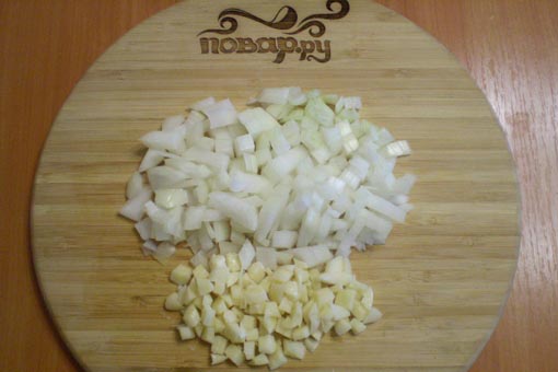 Курица с рисом и овощами в мультиварке